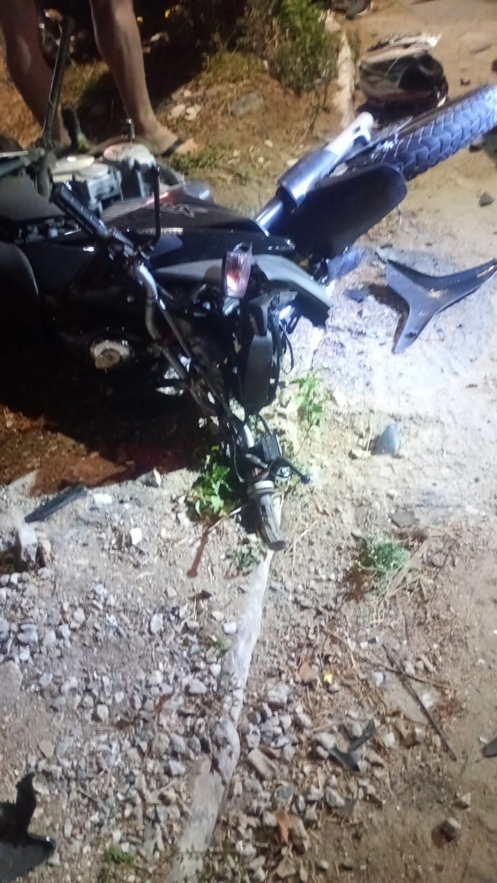 Mulher de 22 anos morre em acidente em Caruaru; condutor da moto estava embriagado e foi preso