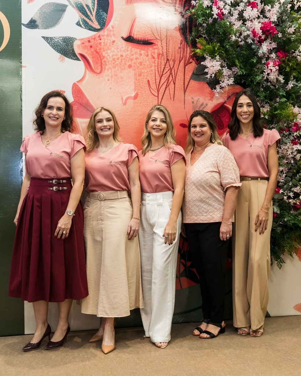 Produtoras e lideranças participam do Chá das Mulheres da Aprosoja Tocantins, evento que fortalece conexões e amplia o protagonismo feminino no agro. — Foto: Aprosoja Tocantins