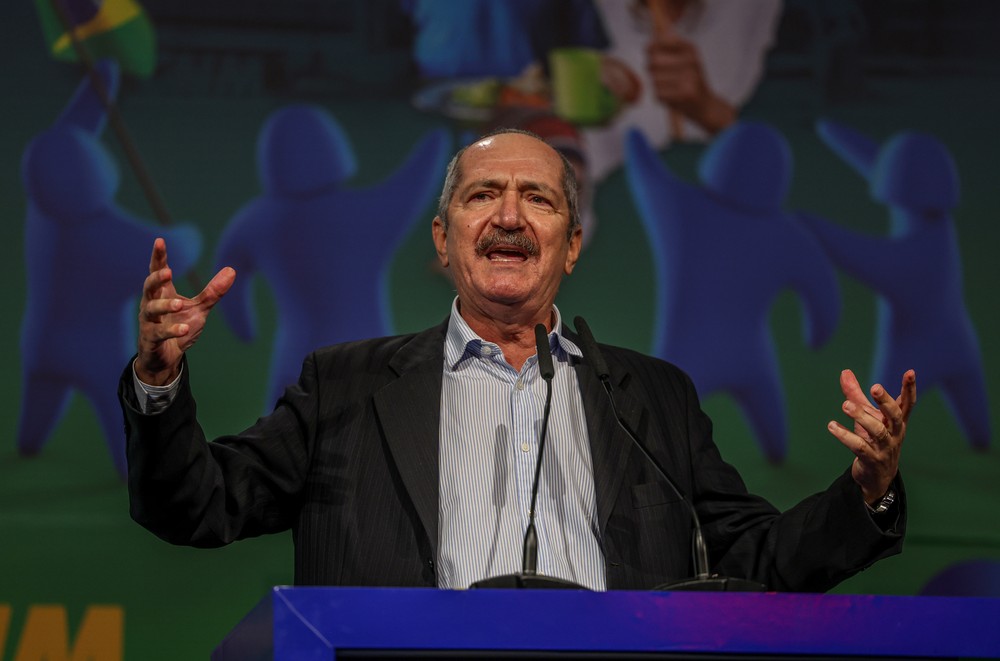 Aldo Rebelo assume a coordenação política da campanha de Ronaldo Caiado para a Presidência