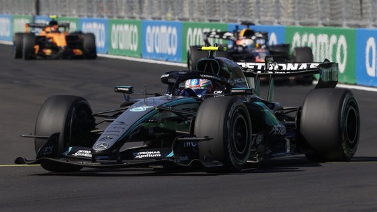Antonelli vence 1ª corrida do novo GP da Espanha; Bortoleto é o 13º