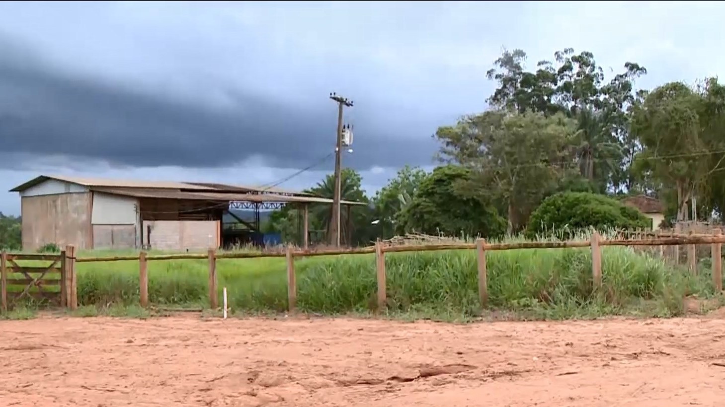 Pai é preso na BA suspeito de dopar,  estrangular e matar filho autista de 15 anos no ES 