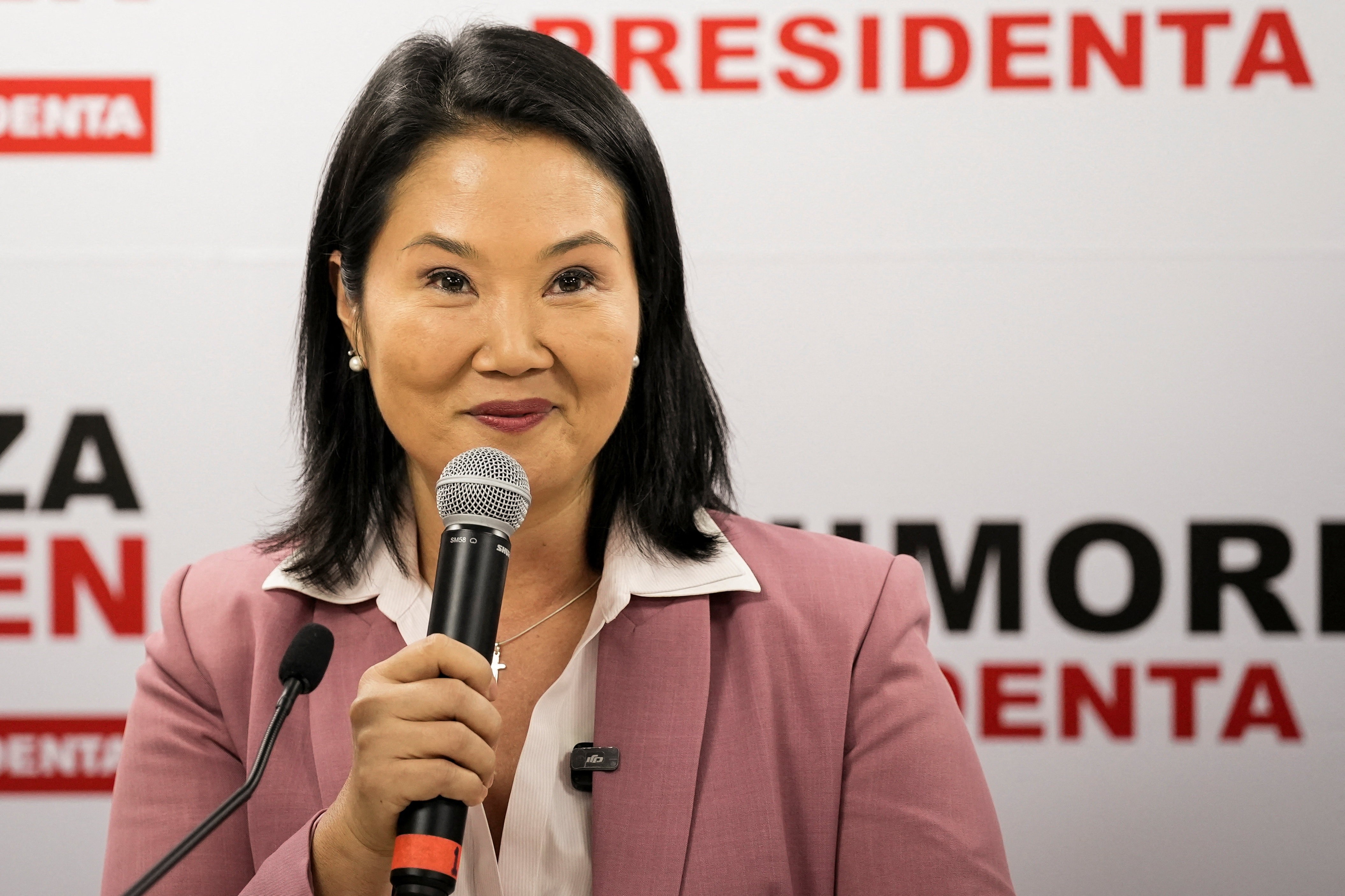 Keiko Fujimori faz discurso como virtual vencedora das eleições do Peru e promete unir o país