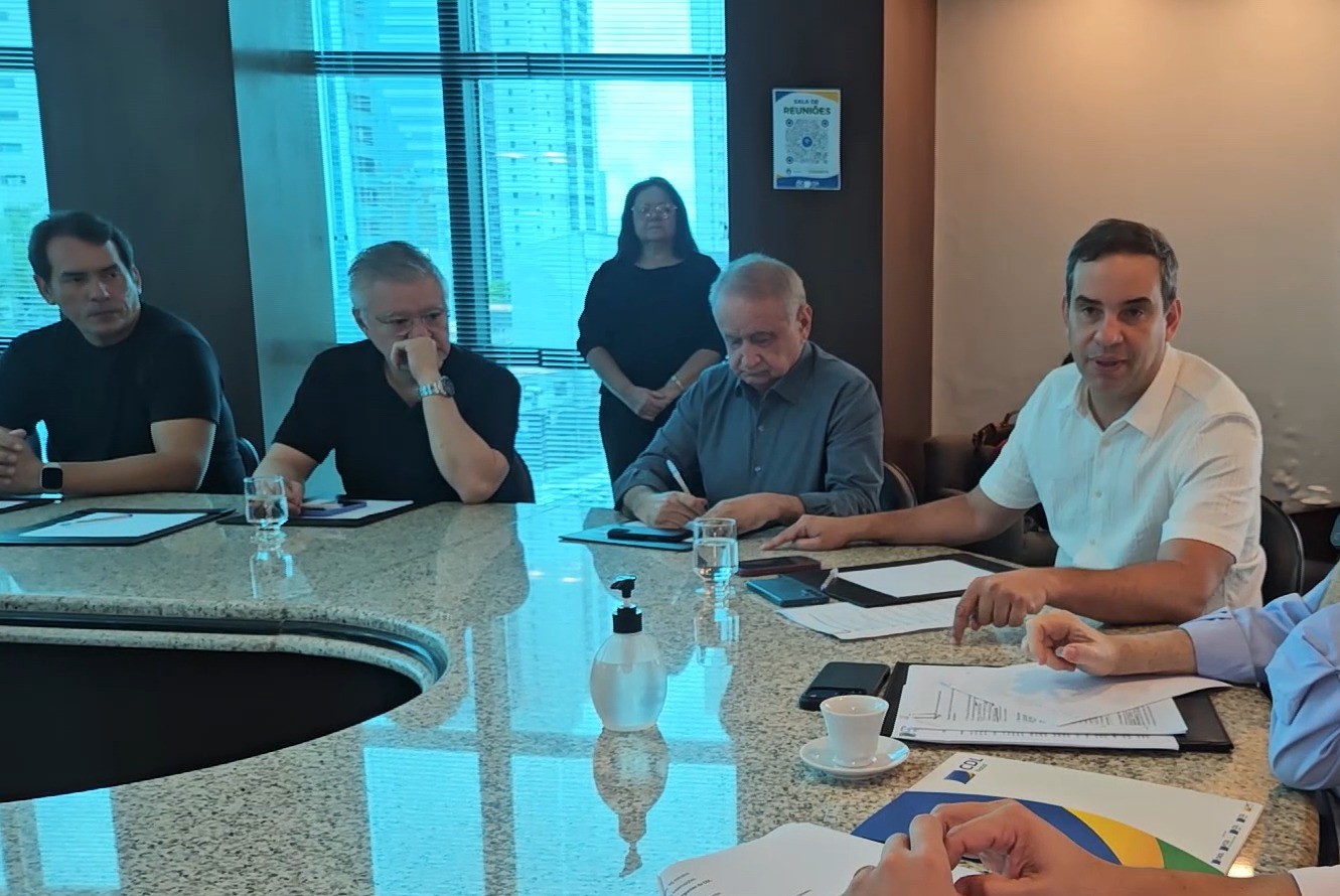 Cadu de Lula participa de sabatina com setor produtivo e defende desburocratização