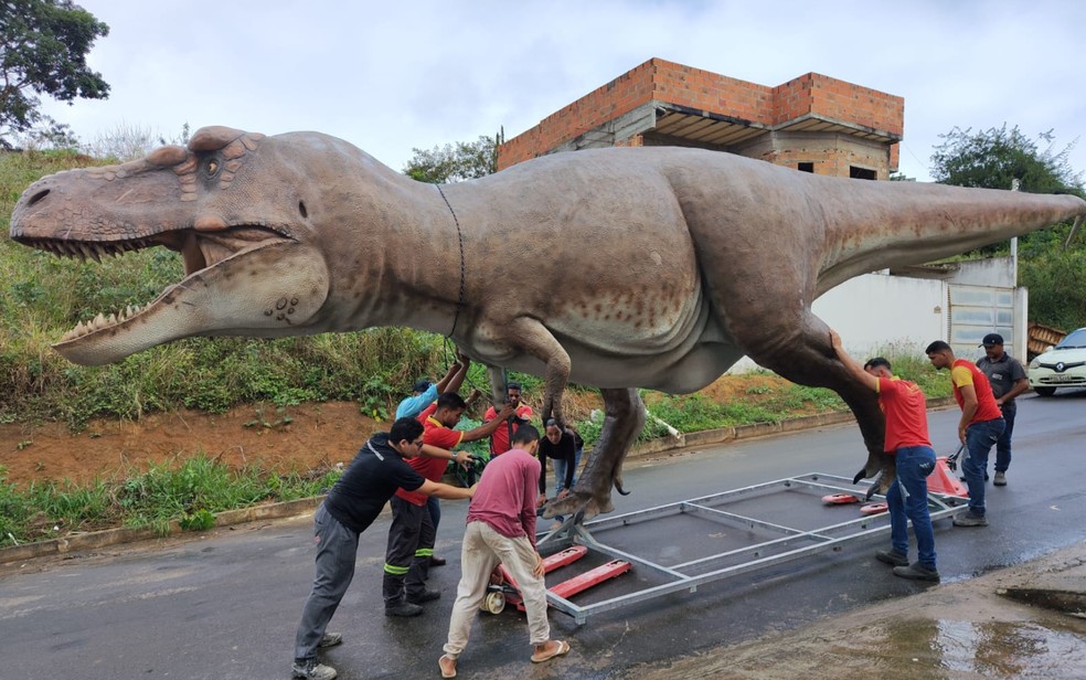 Tiranossauro rex produzido na Bahia — Foto: Arquivo Pessoal