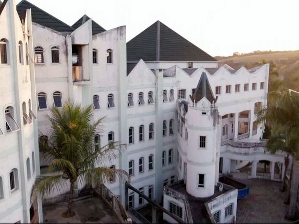 Obra de 'castelo' de José Rico começou há cerca de 24 anos em Limeira — Foto: Reprodução/TV Globo
