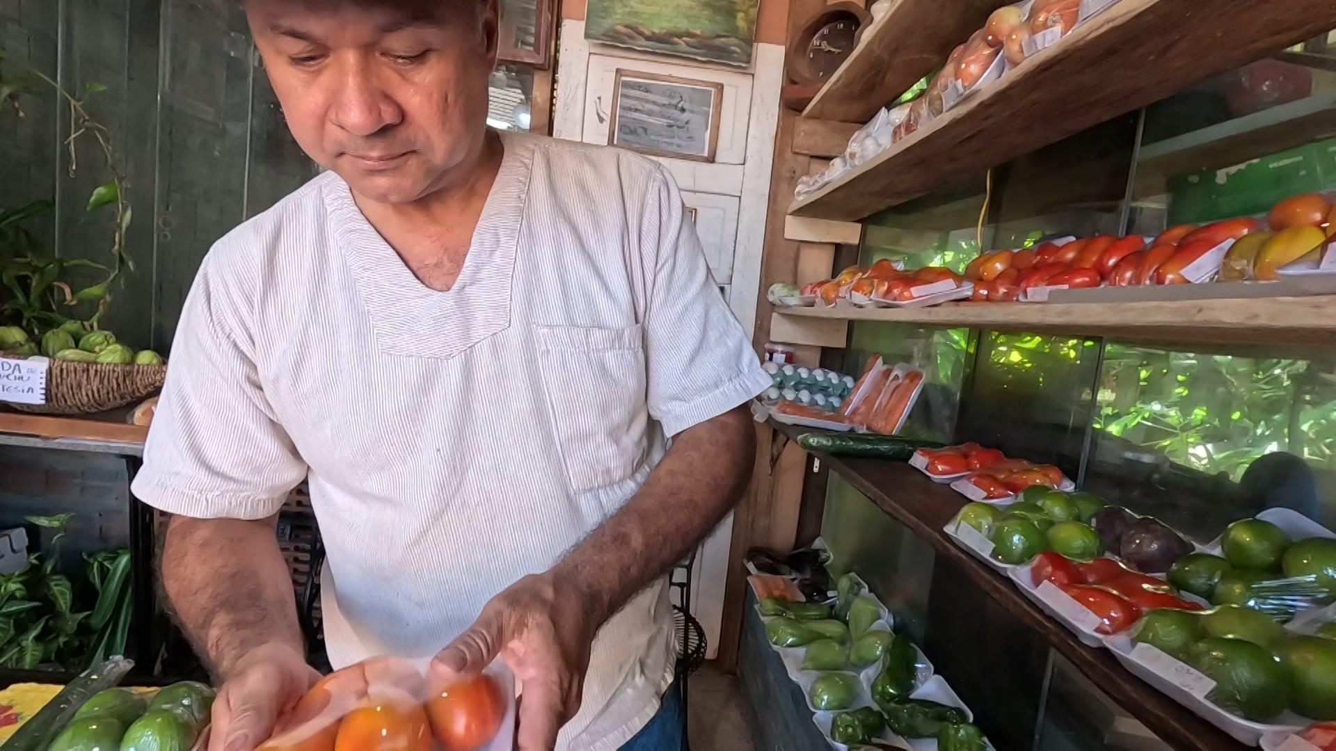 Hortifrúti com autoatendimento aposta na honestidade dos clientes no interior de SP: 'Está dando certo'