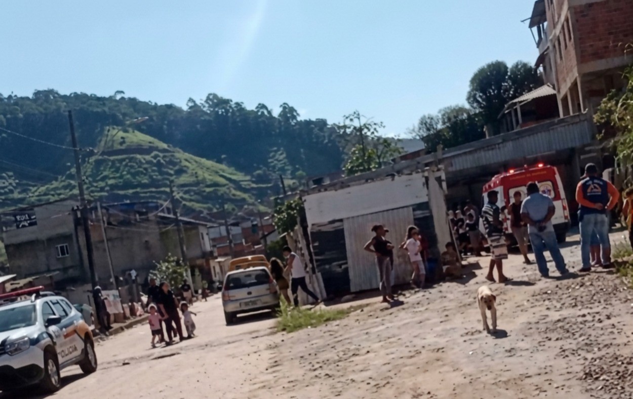 Homem é assassinado a tiros em Reduto; dois suspeitos do crime foram presos
