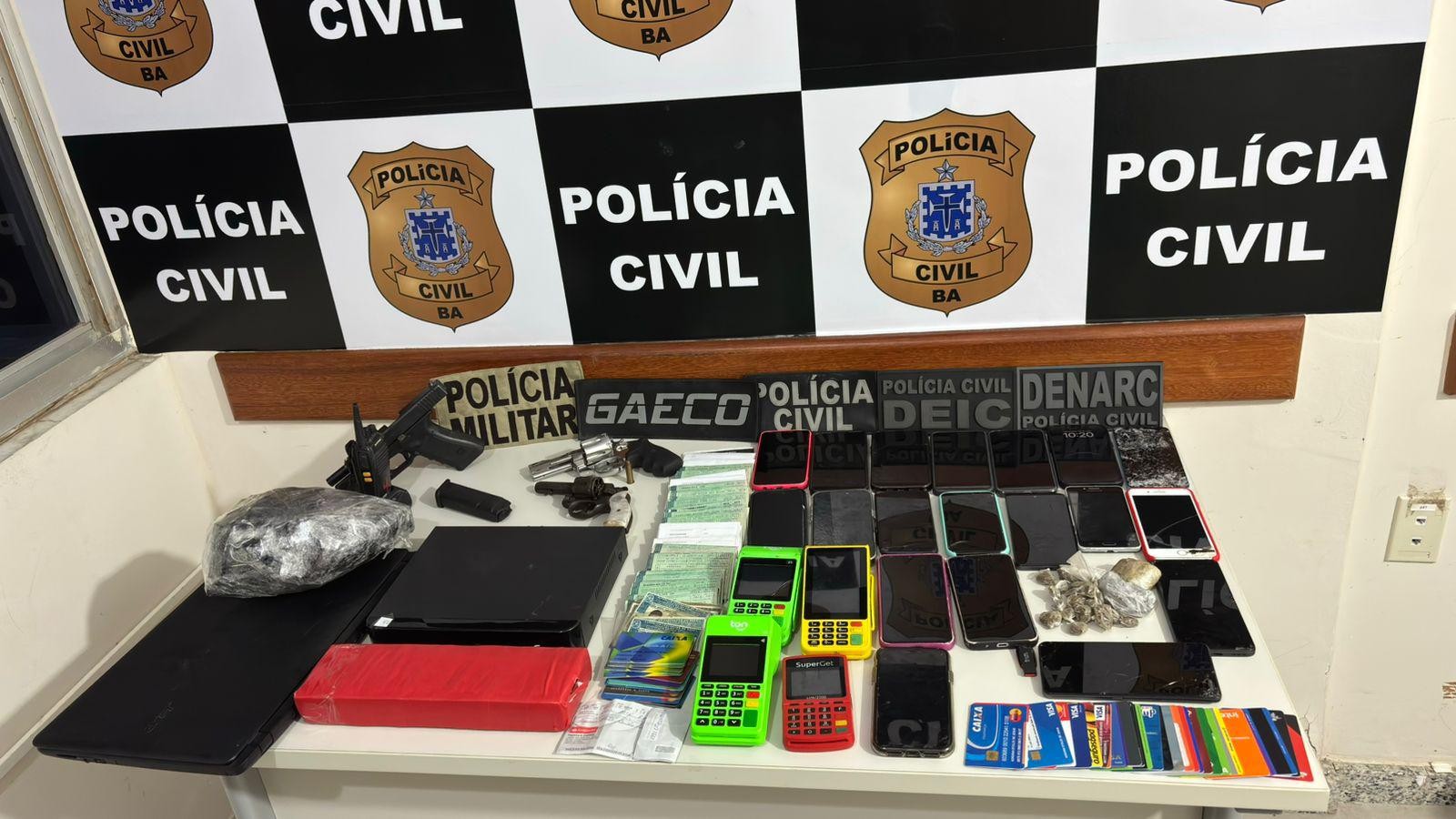 Operação policial termina com uma morte em confronto e três presos no extremo sul da Bahia 