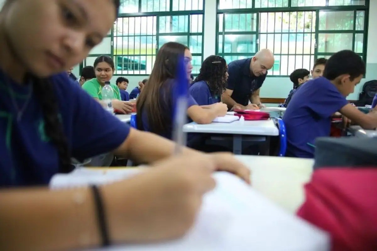 Governo de MS autoriza 90 novas vagas para professores e prevê novas convocações