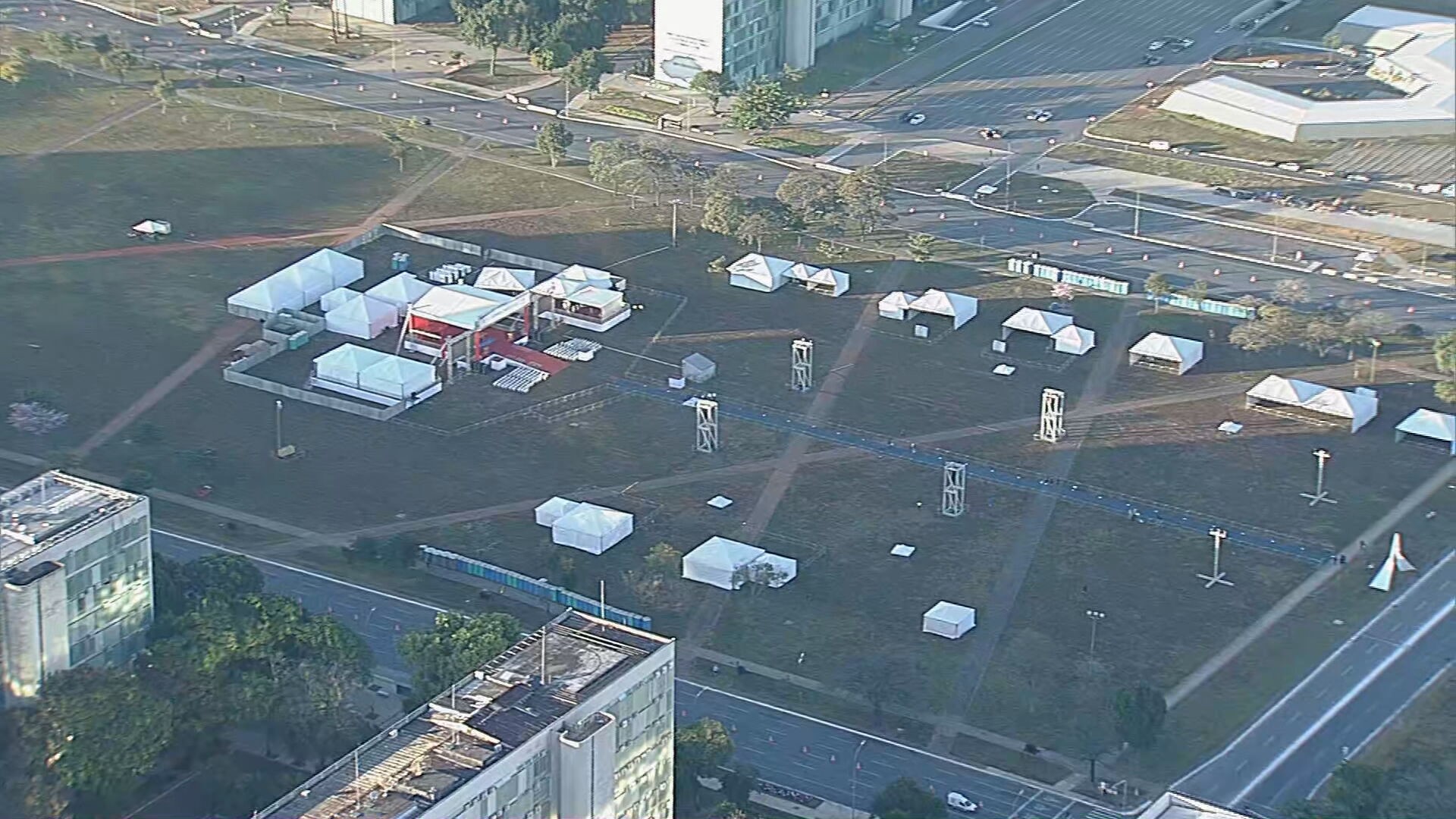 Trânsito na Esplanada dos Ministérios, em Brasília, tem alterações para celebração de Corpus Christi