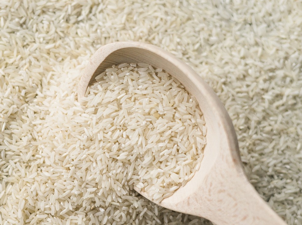 Arroz: governo firma acordo com produtores e indústria para monitorar preço e abastecimento do alimento — Foto: Reprodução/Freepik