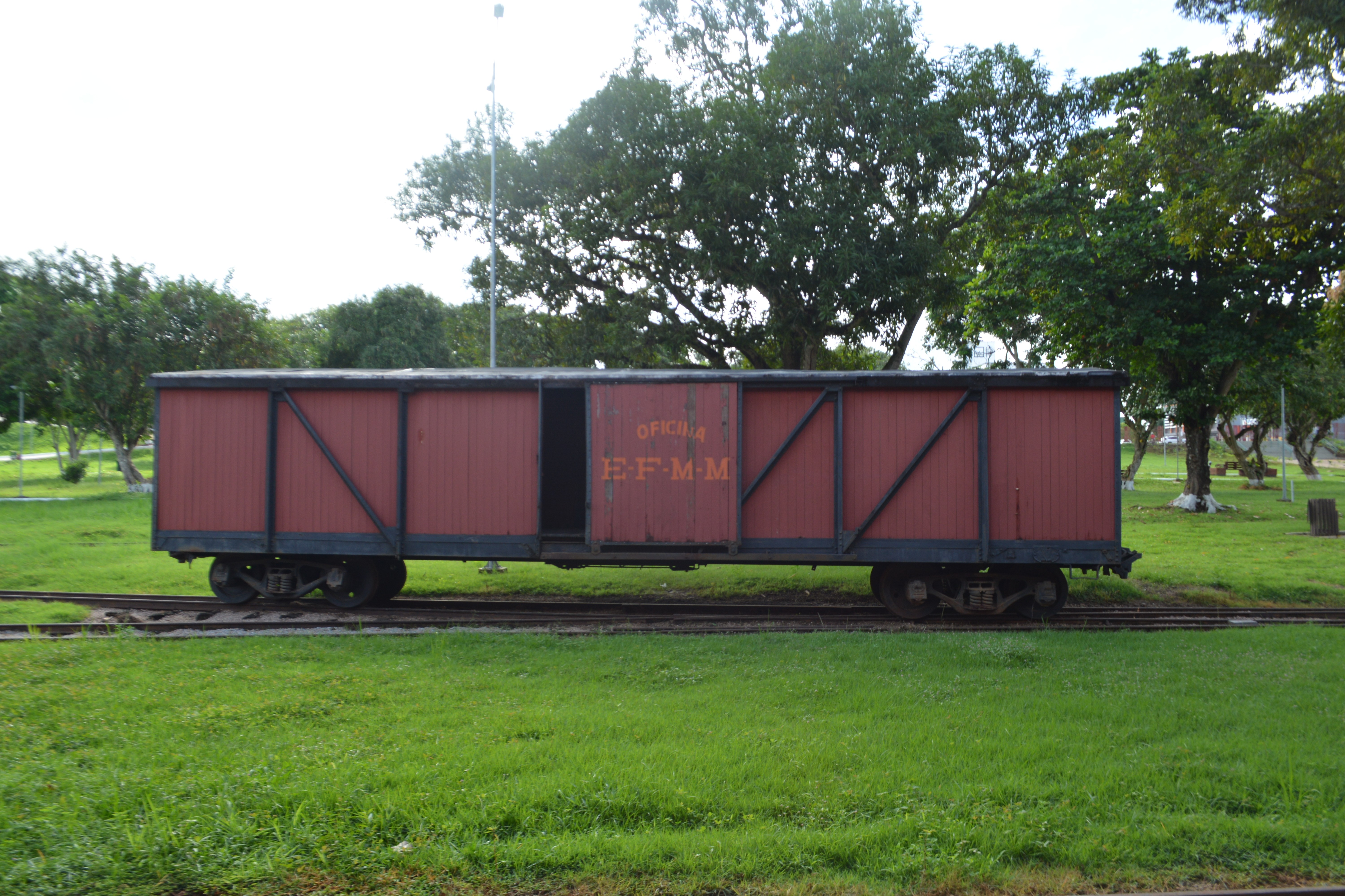 Vagão de carga no Complexo da Estrada de Ferro Madeira Mamoré (EFMM)