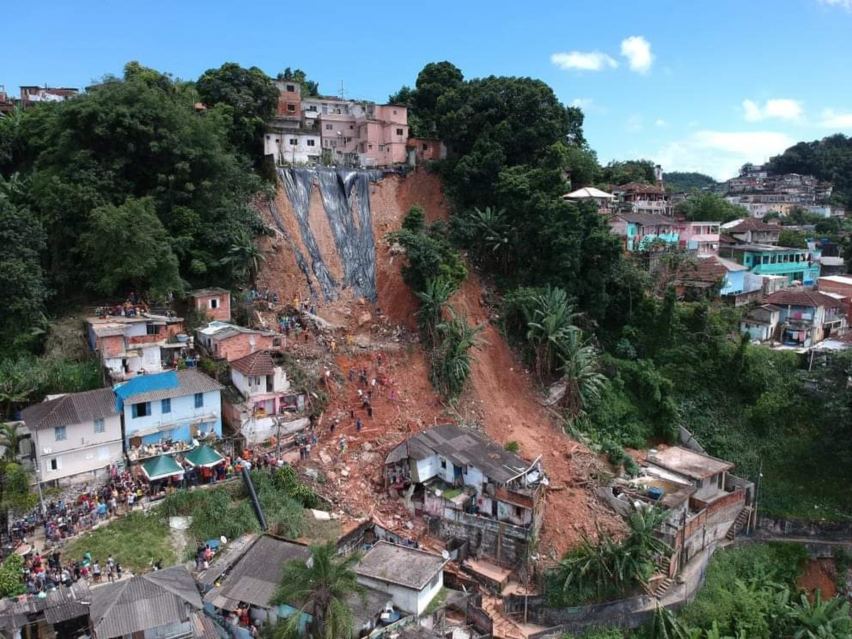 Mais Um Corpo é Encontrado Em área De Deslizamento Em Santos Santos E Região G1 