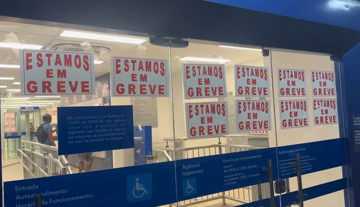 Greve dos bancários da Caixa paralisa agências no Norte Fluminense