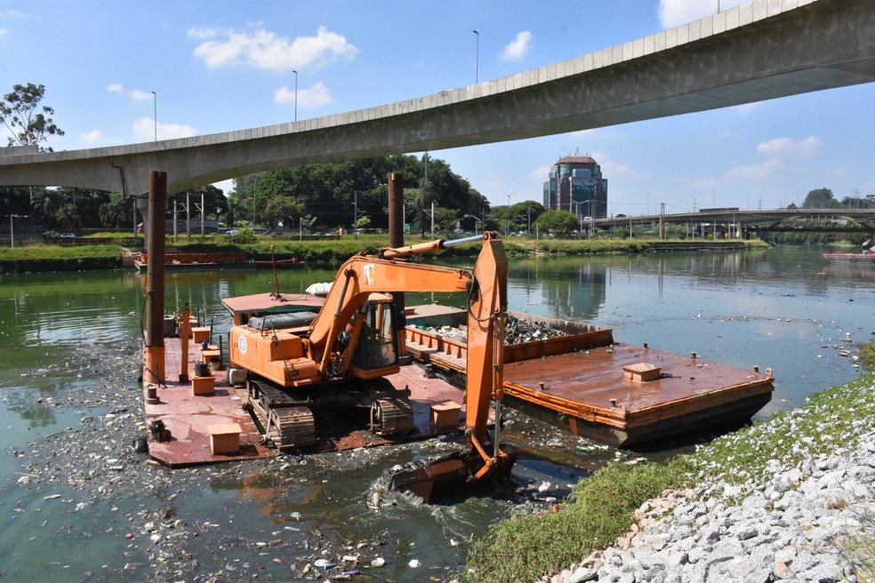 Quase 44 mil toneladas de lixo foram retiradas do Rio Pinheiros em 2025, diz secretaria de SP — Foto: Divulgação/Secretaria de Meio Ambiente