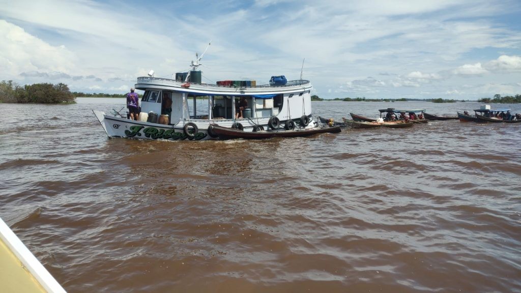 Fiscalização ambiental flagra pesca predatória em Área Protegida no Rio Cachoeiry, em Oriximiná