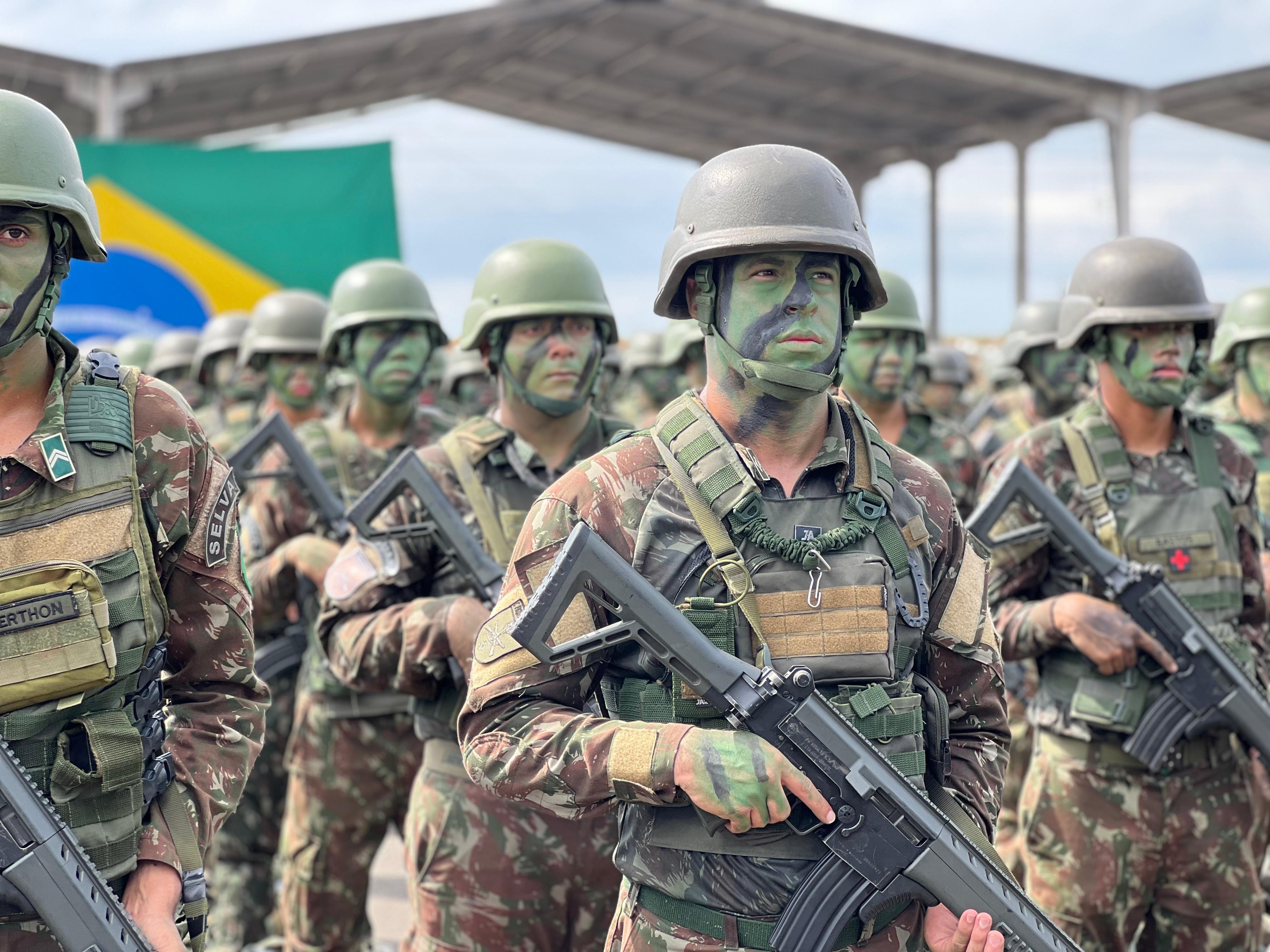 Alcance de 300 km e tecnologia nacional: conheça Astros, maior sistema de míssil do Brasil disparado pela 1ª vez na Amazônia