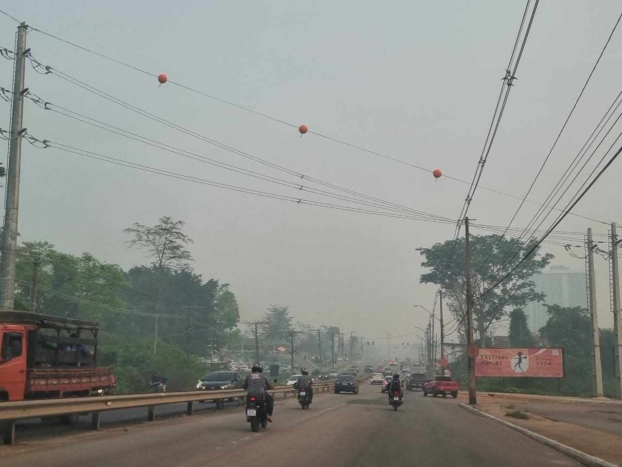 Em meio a queimadas que já destruíram 100 mil hectares no estado, Rio Branco volta a ter pior qualidade do ar entre as capitais