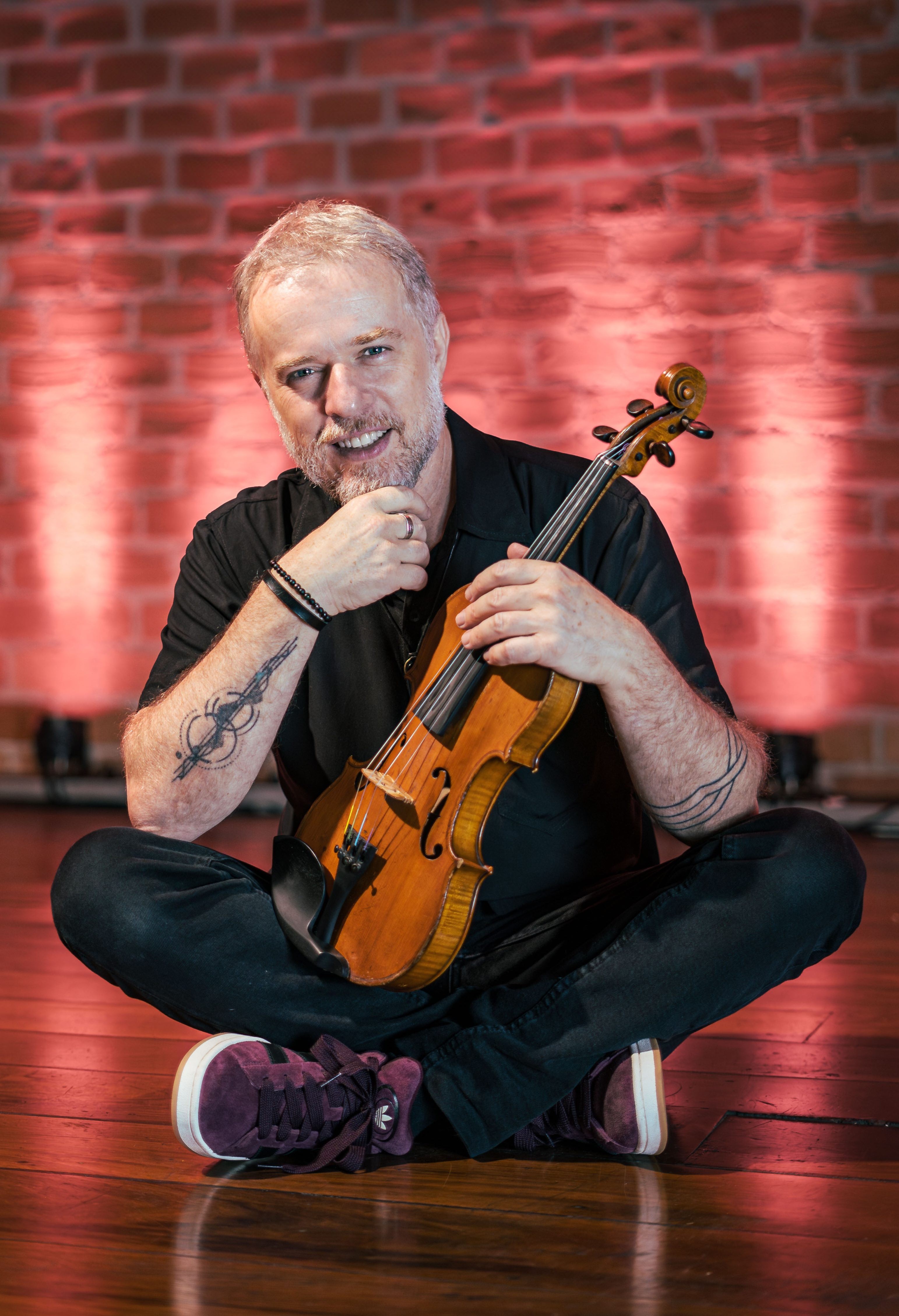 Violinista Nicolas Krassik toca Gilberto Gil e Dominguinhos no forró jazzístico de 'Em cenas', álbum que sai em janeiro