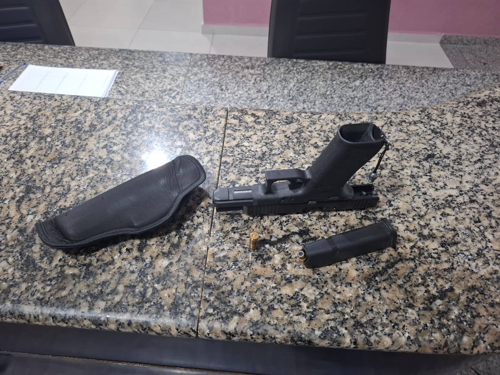 Policial de SP preso por violar Lei Maria da Penha em Volta Redonda