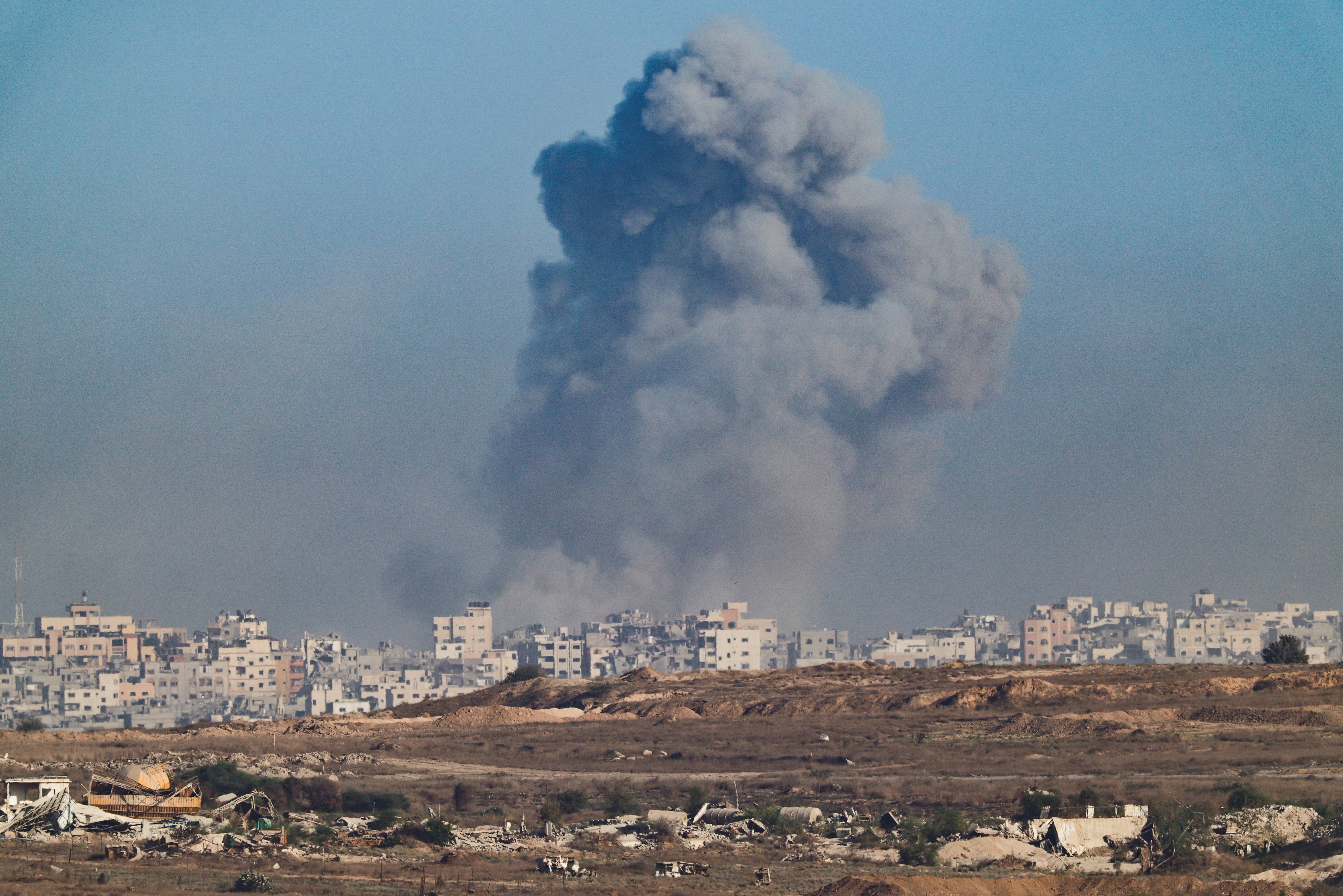 Israel inicia ofensiva terrestre para ocupar Cidade de Gaza