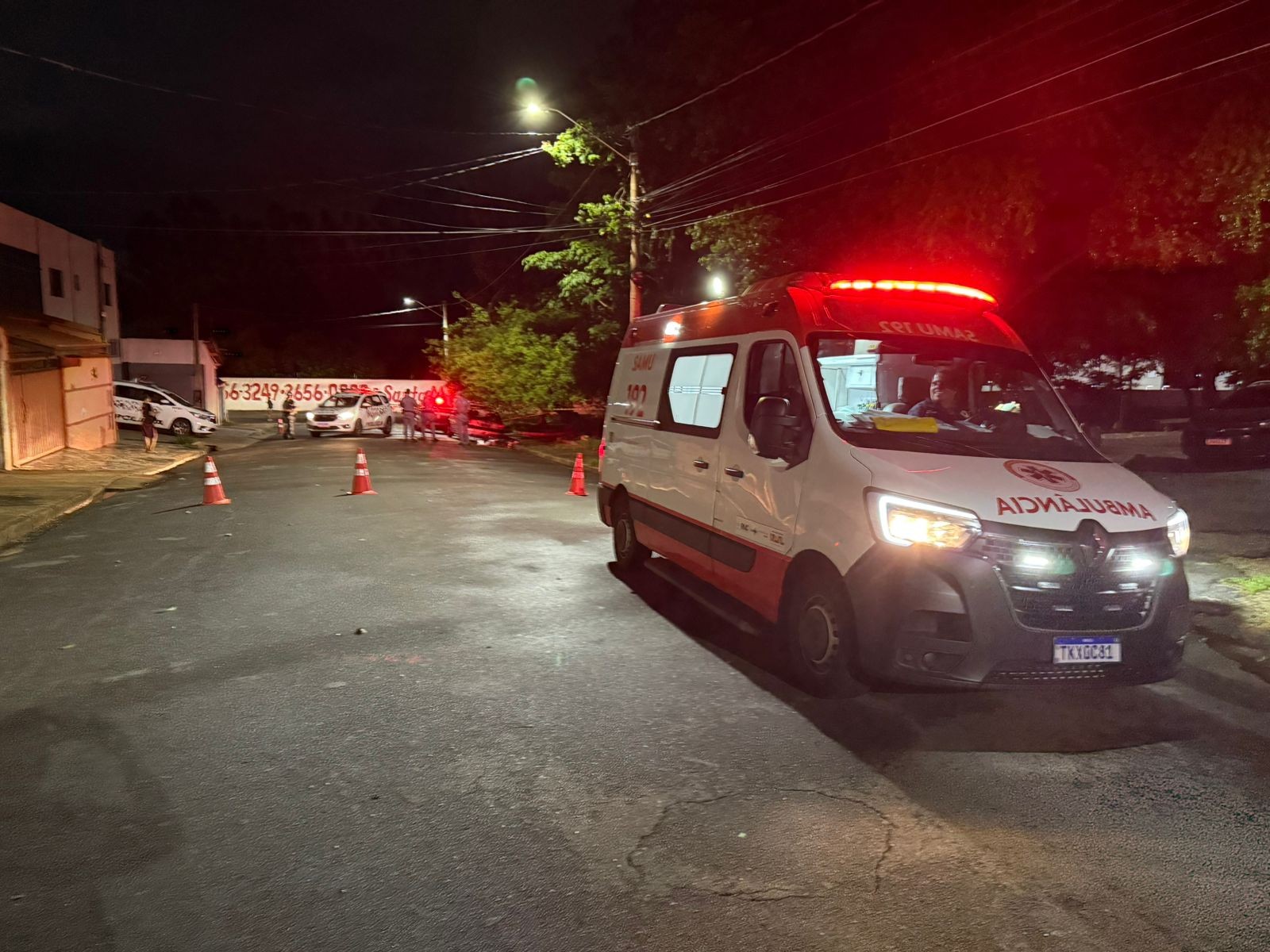 Homem é encontrado morto com marcas de facadas em Mococa