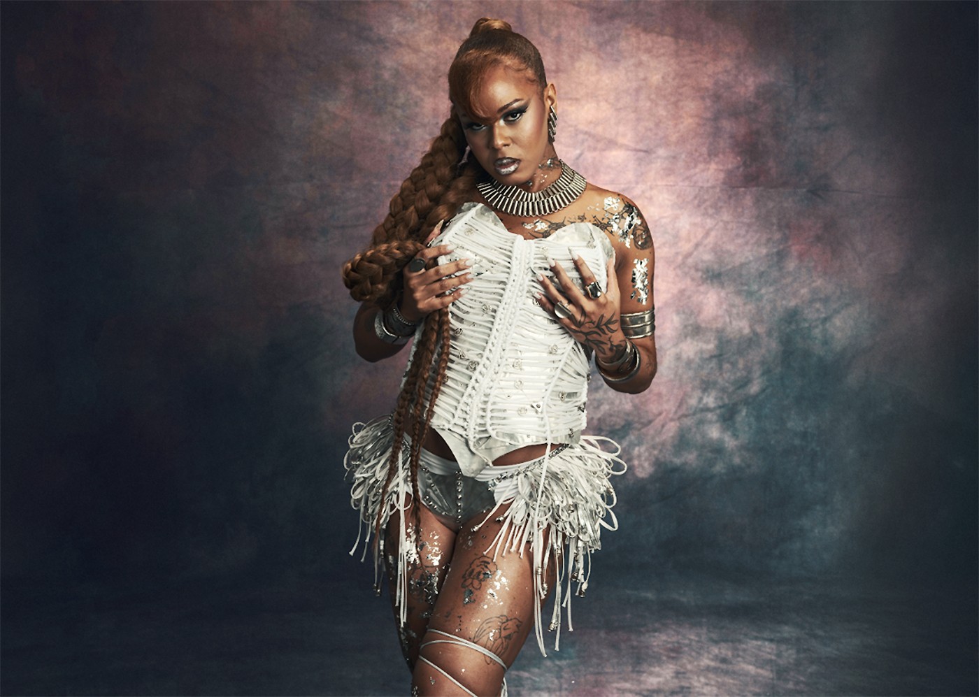 Rapper Evylin versa com Urias e Majur no primeiro álbum, ‘Vênus em Áries’