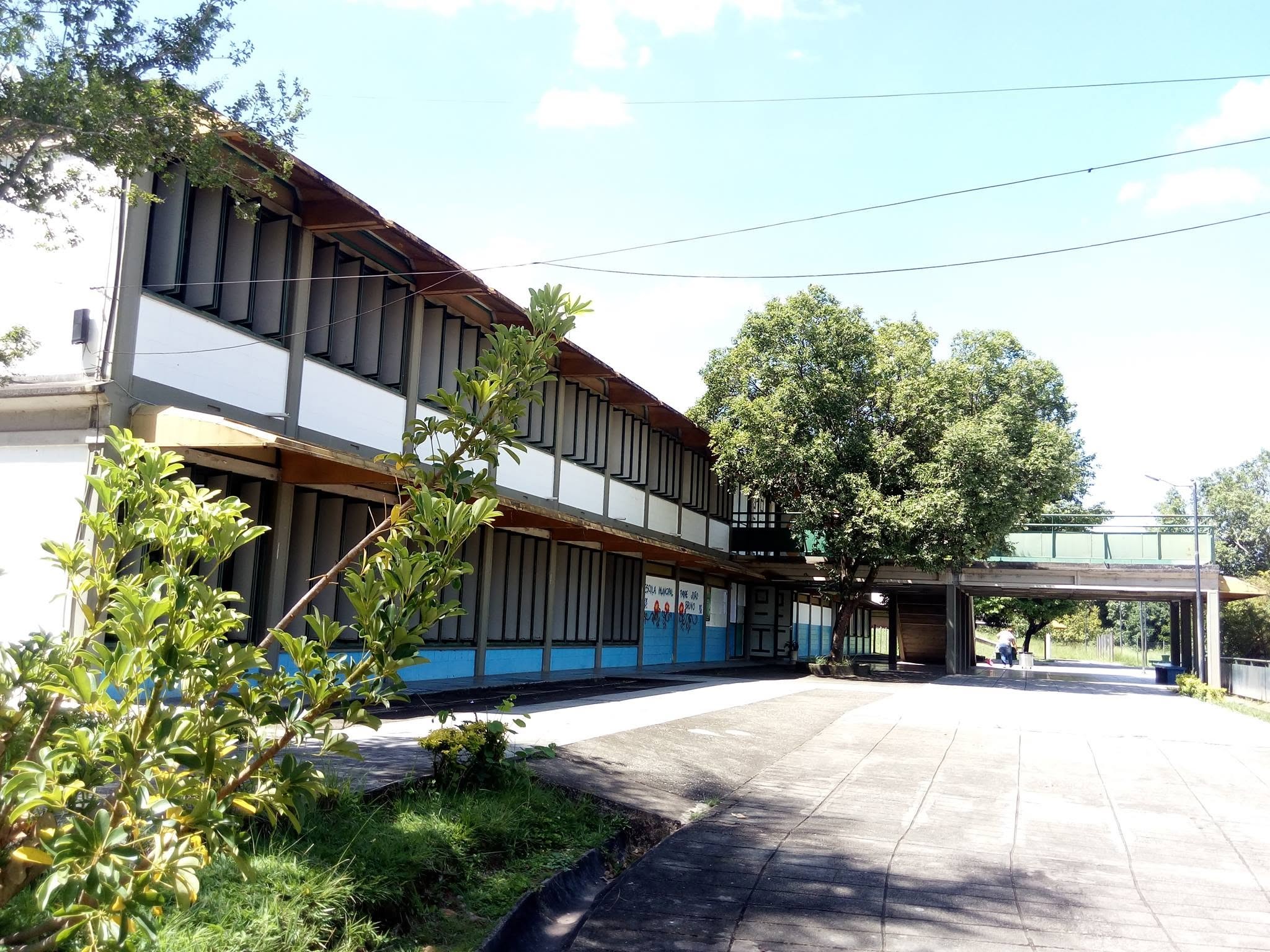 Diretor de duas escolas municipais morre após passar mal durante expediente em Divinópolis