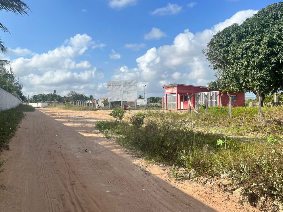 Distribuidora de gás alvo de criminosos na madrugada na Zona Norte de Natal — Foto: Vinícius Marinho/Inter TV Cabugi
