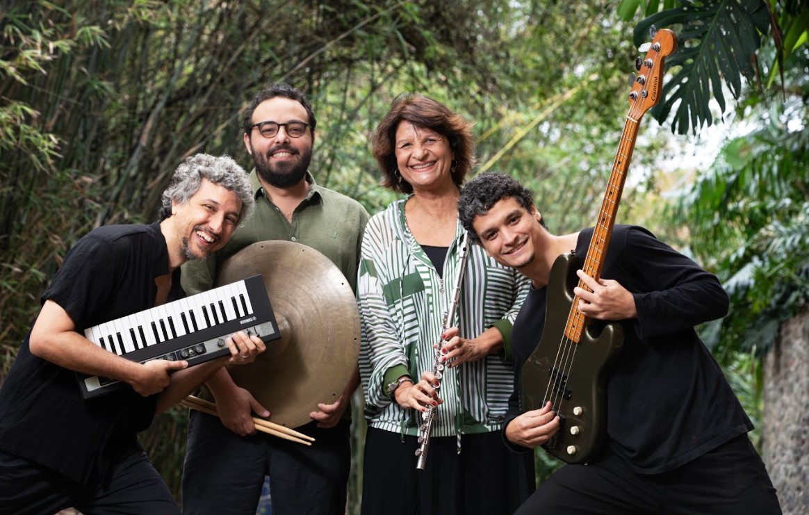 Quarteto da flautista Andrea Ernest Dias irmana Claudio Santoro, Letieres Leite, Ivone Lara e Moacir Santos em álbum