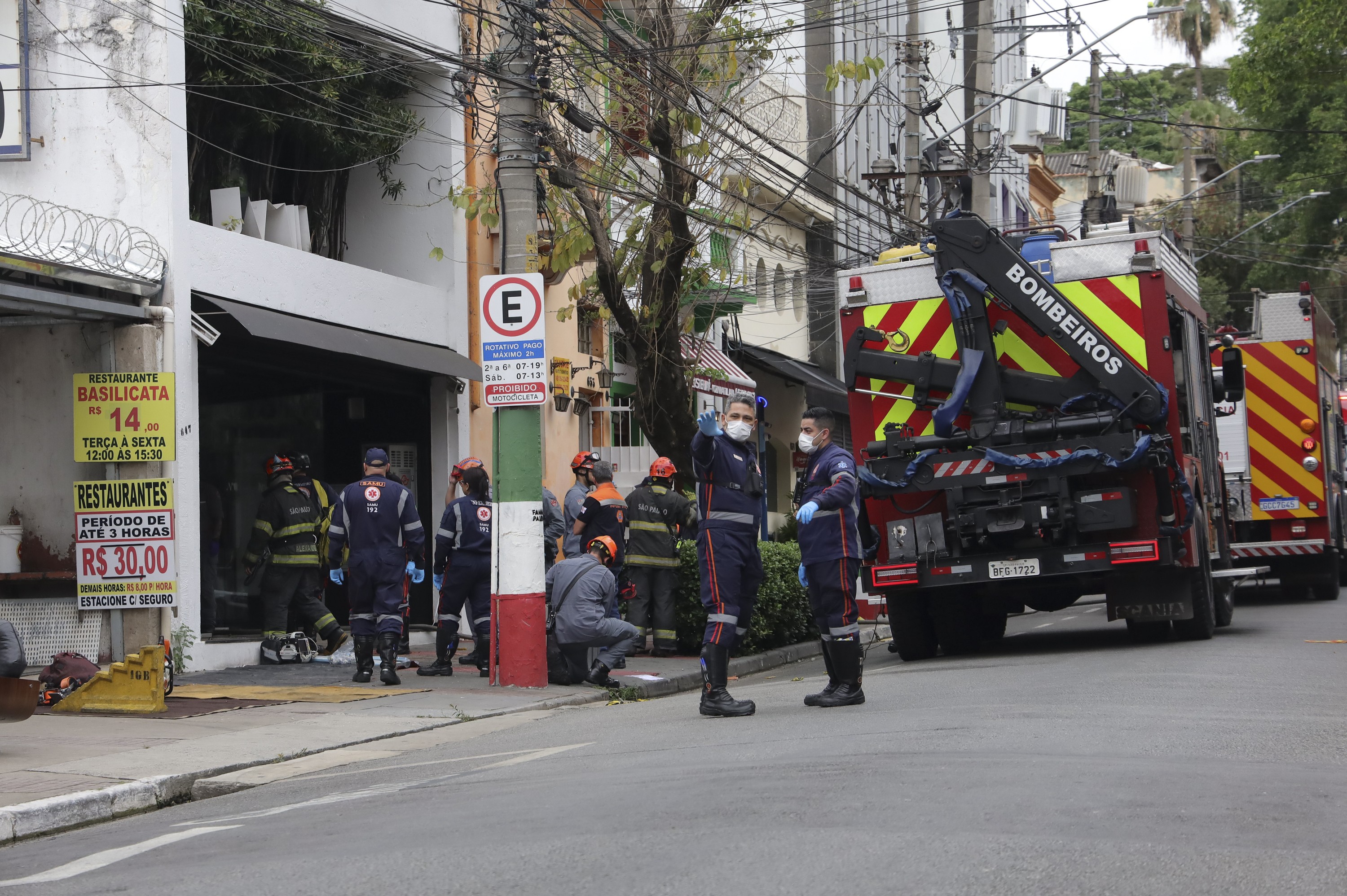 O que se sabe sobre o desabamento do restaurante Jamile, que tem Fogaça como chef