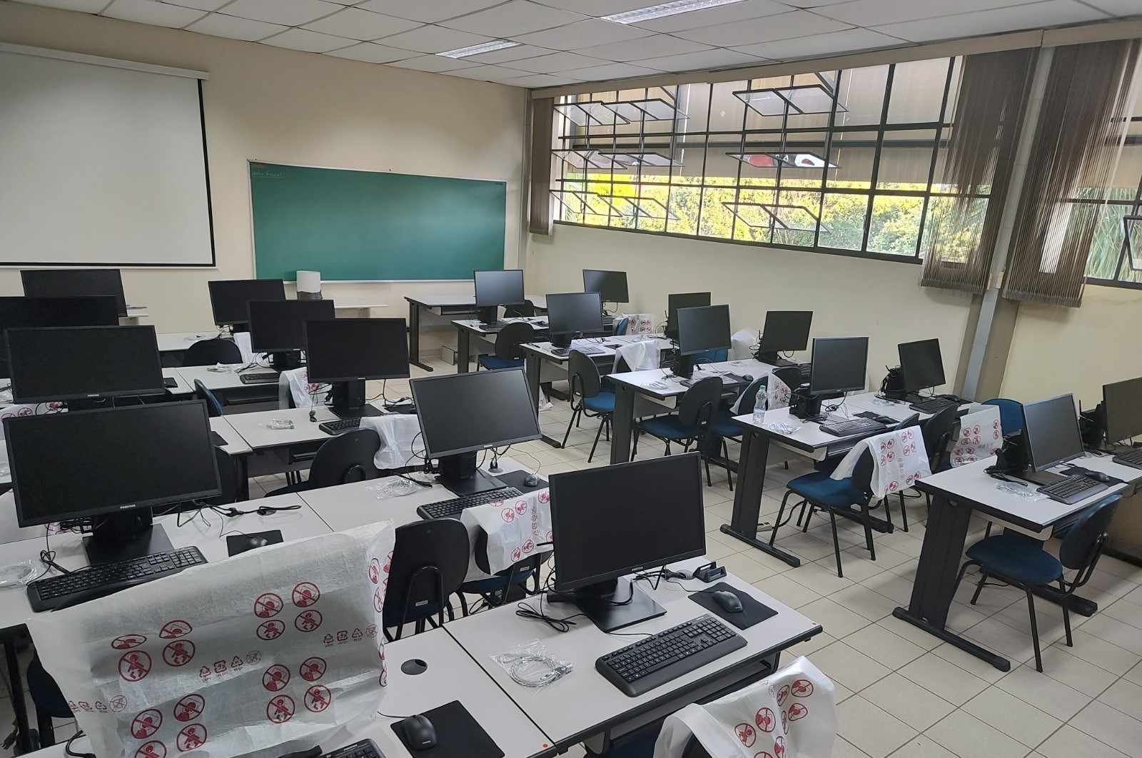 Cursos técnicos do IFSP: veja como se inscrever em prova para 240 vagas em informática, aeronáutica e mecatrônica no interior de SP