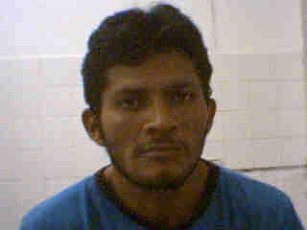 Irmã Identifica Roupas De Homem Encontrado Morto Em Terreno Baldio Em