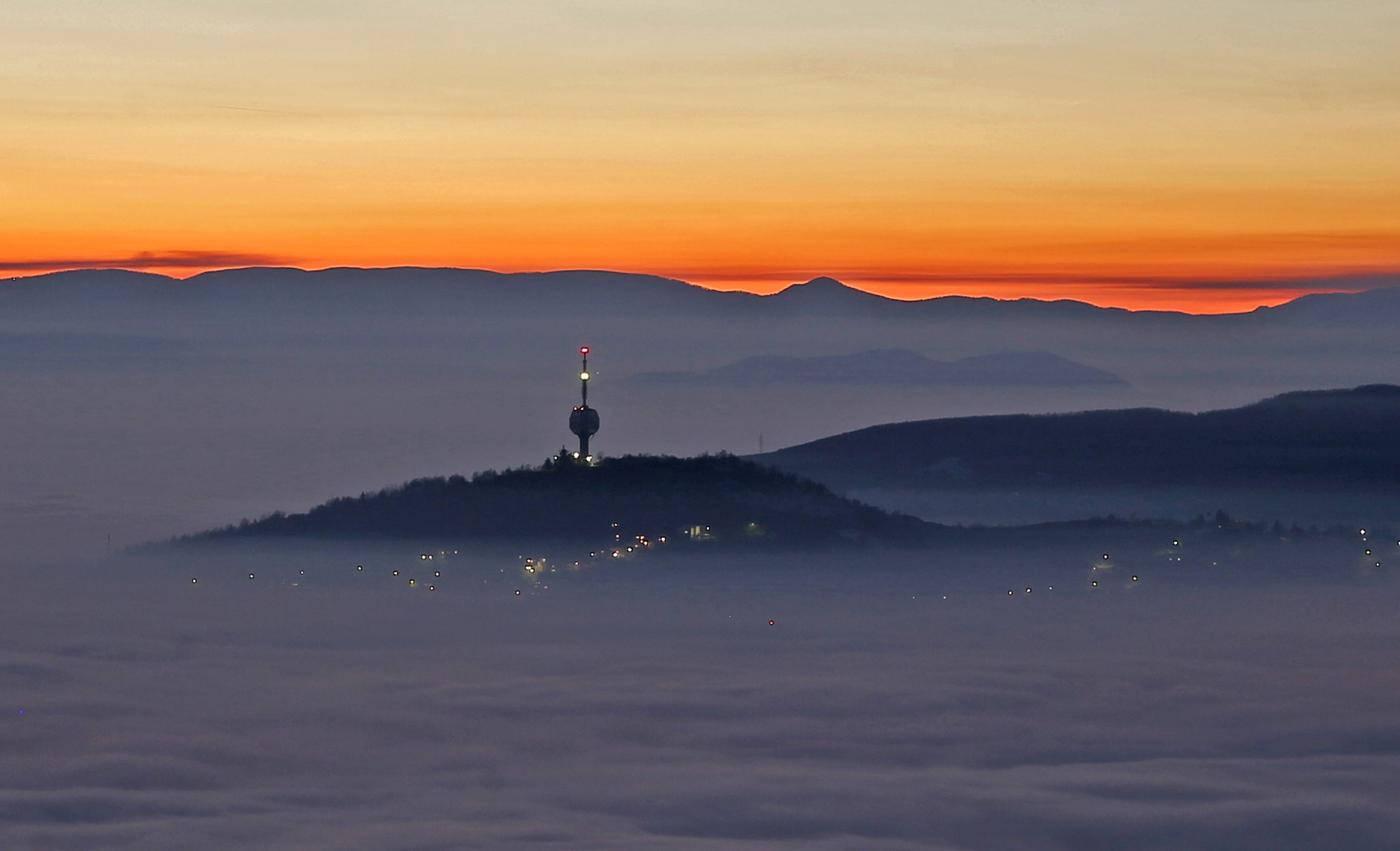 'Safári humano' em Sarajevo: Itália investiga turistas que atiravam por diversão em crianças e civis durante Guerra da Bósnia