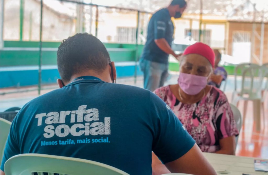 Outeiro e Ananindeua recebem mutirões para negociação de contas de luz e benefícios