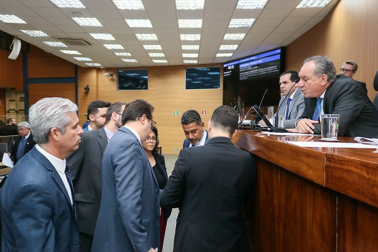 Câmara aprova projeto que propõe estacionamento gratuito por 15 minutos em hospitais de Campinas