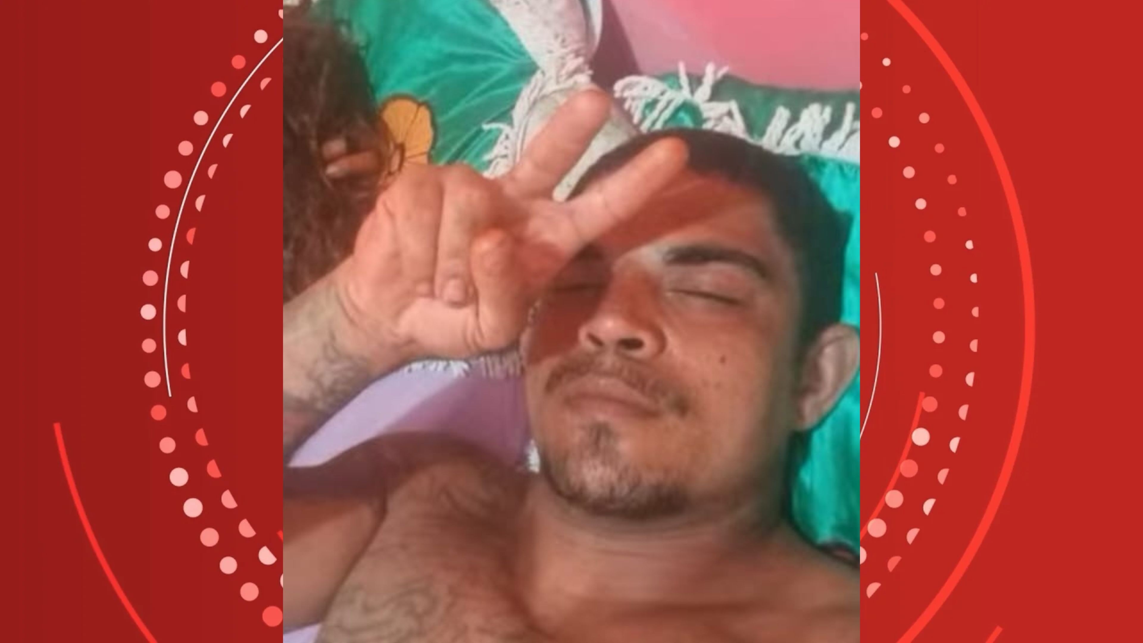 Jovem encontrado morto com sinais de tortura pode ter sido vítima de tribunal do crime, diz polícia
