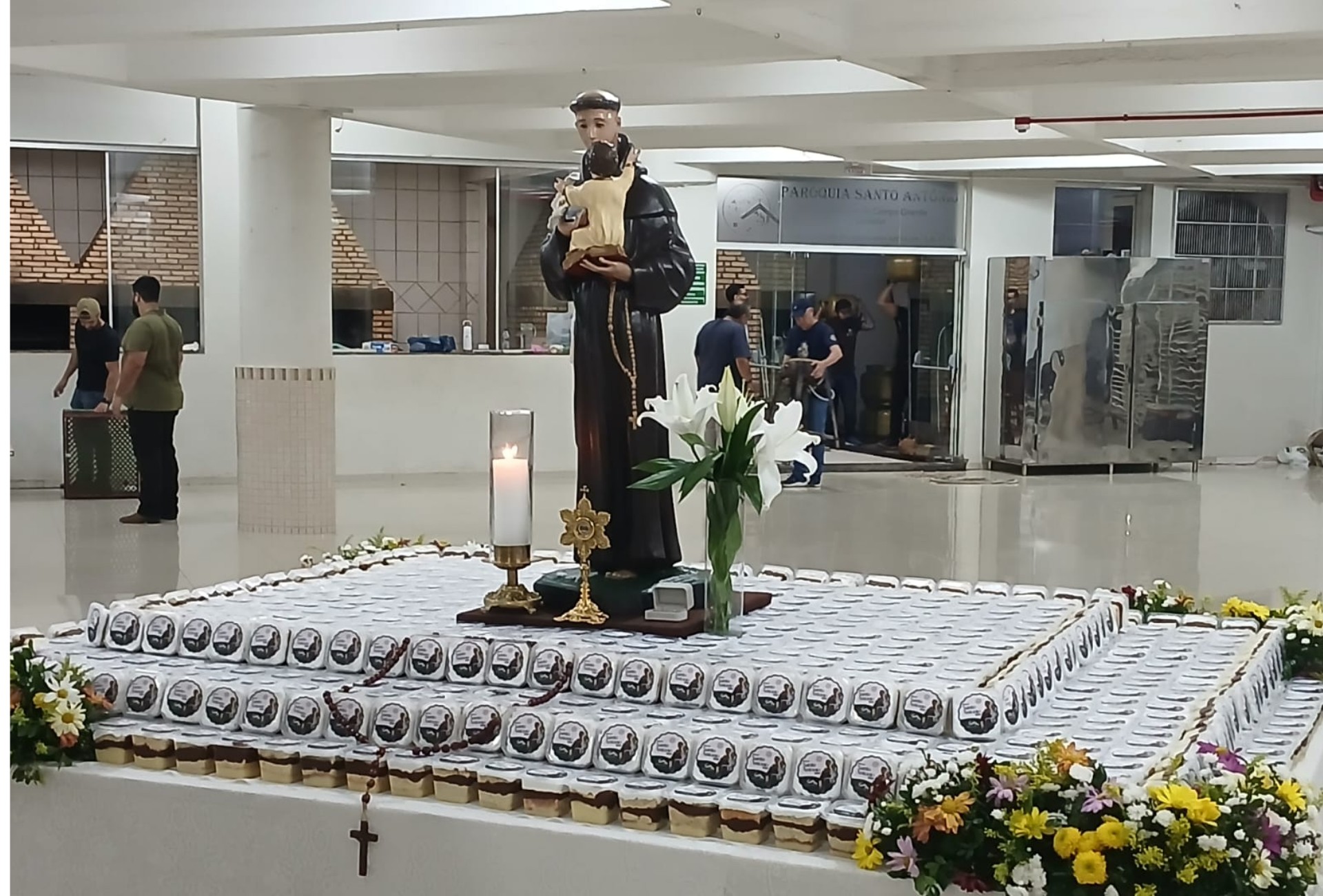 Não conseguiu comprar o bolo de Santo Antônio? Ainda haverá venda neste domingo no Arraial