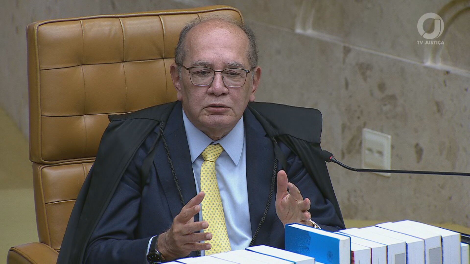'O diretor da PF dizia que 32 ou 34 parlamentares da Alerj recebiam mesada do jogo do bicho', diz Gilmar Mendes no STF