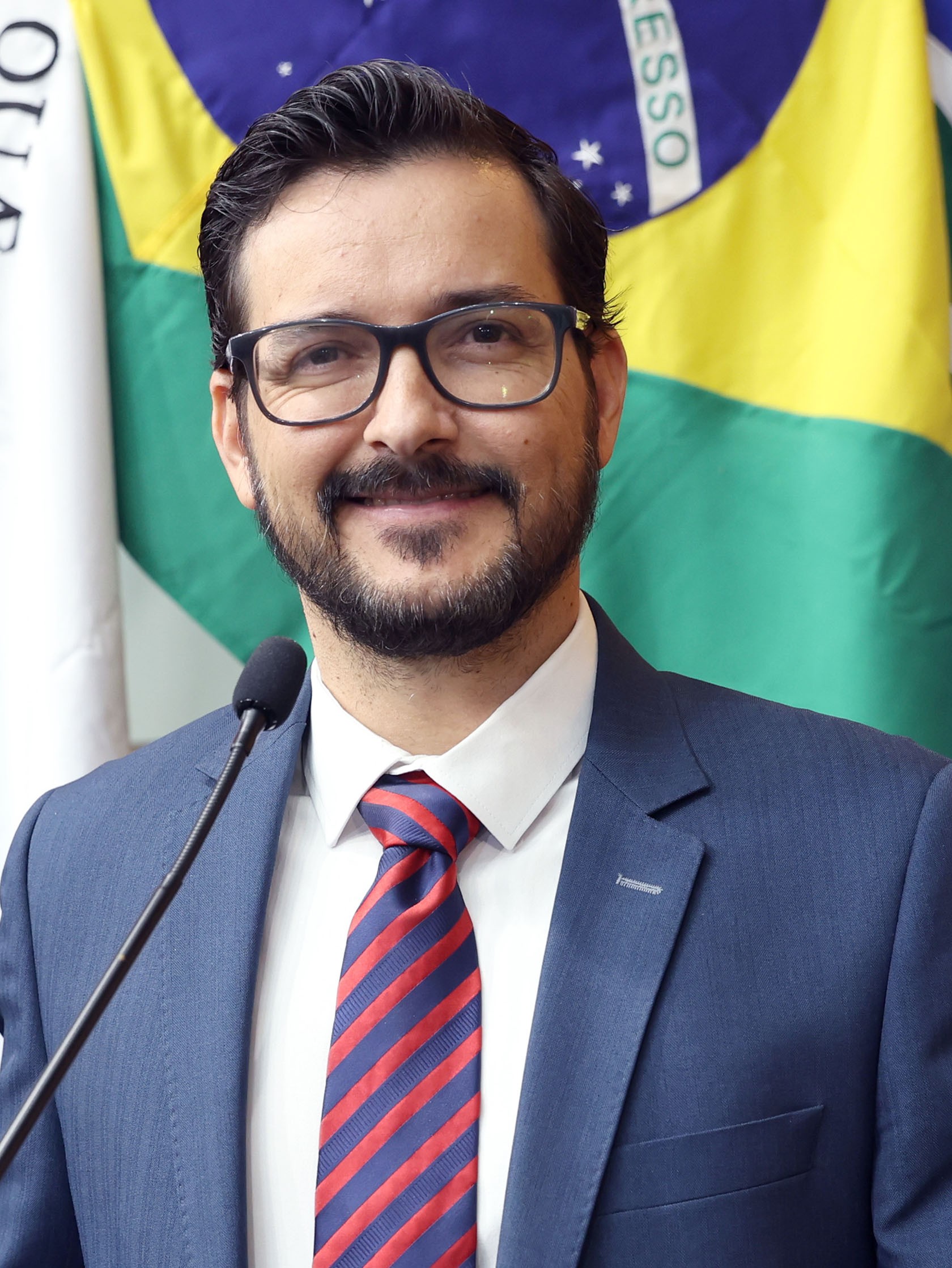 Dr. Maciel Amorim assume cadeira deixada por Edinho do Combate ao Câncer na Câmara de Uberlândia