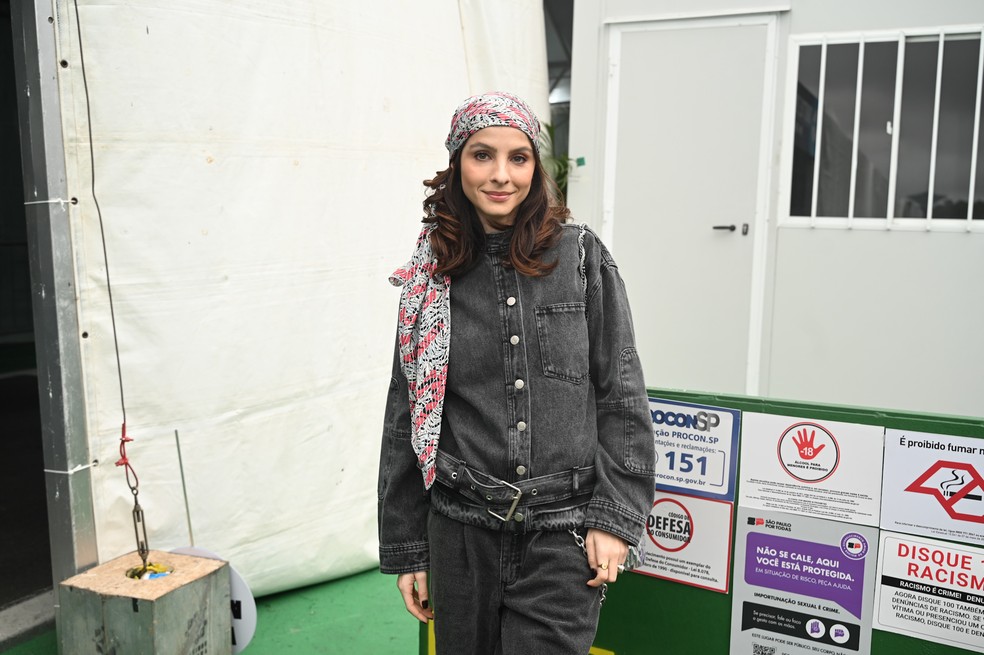 Gisele Batista no primeiro dia de The Town — Foto: Marcelo Sá Barretto - Agnews