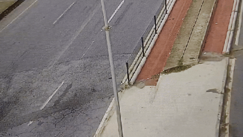 VÍDEO: carro escapa de acidente por um triz após outro veículo invadir contramão 