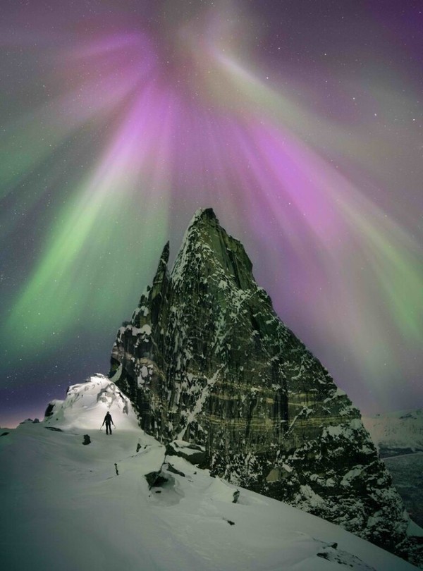 FOTOS: Casal viaja à Noruega para assistir à aurora boreal - fotos em  Turismo e Viagem - g1
