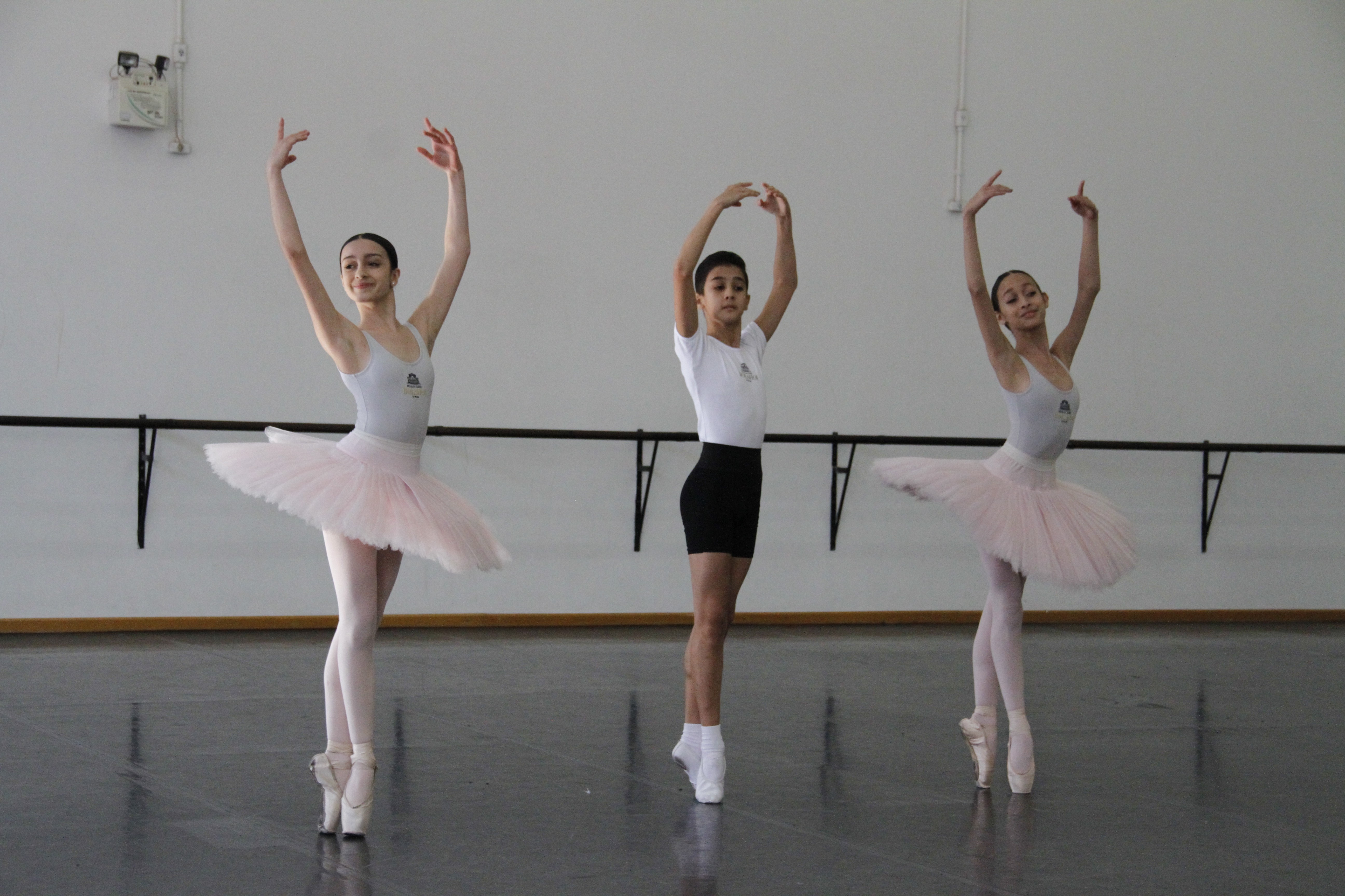 Bolshoi seleciona novos talentos em Belém e oferece workshops gratuitos de dança