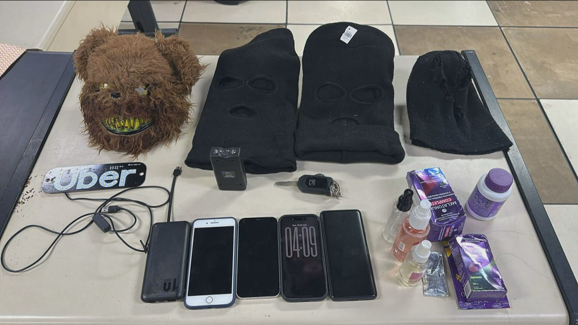 Polícia prende cinco suspeitos de assaltar farmácias na Zona Sul do Rio
