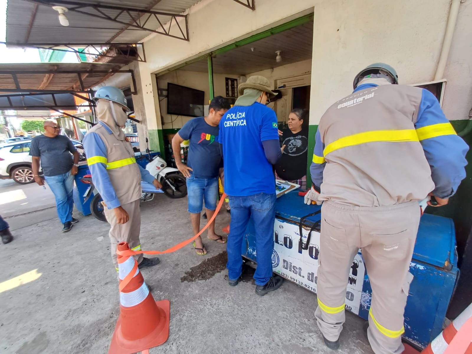 Donos de distribuidora de bebidas são encaminhados à delegacia por desvio de energia elétrica em Santarém