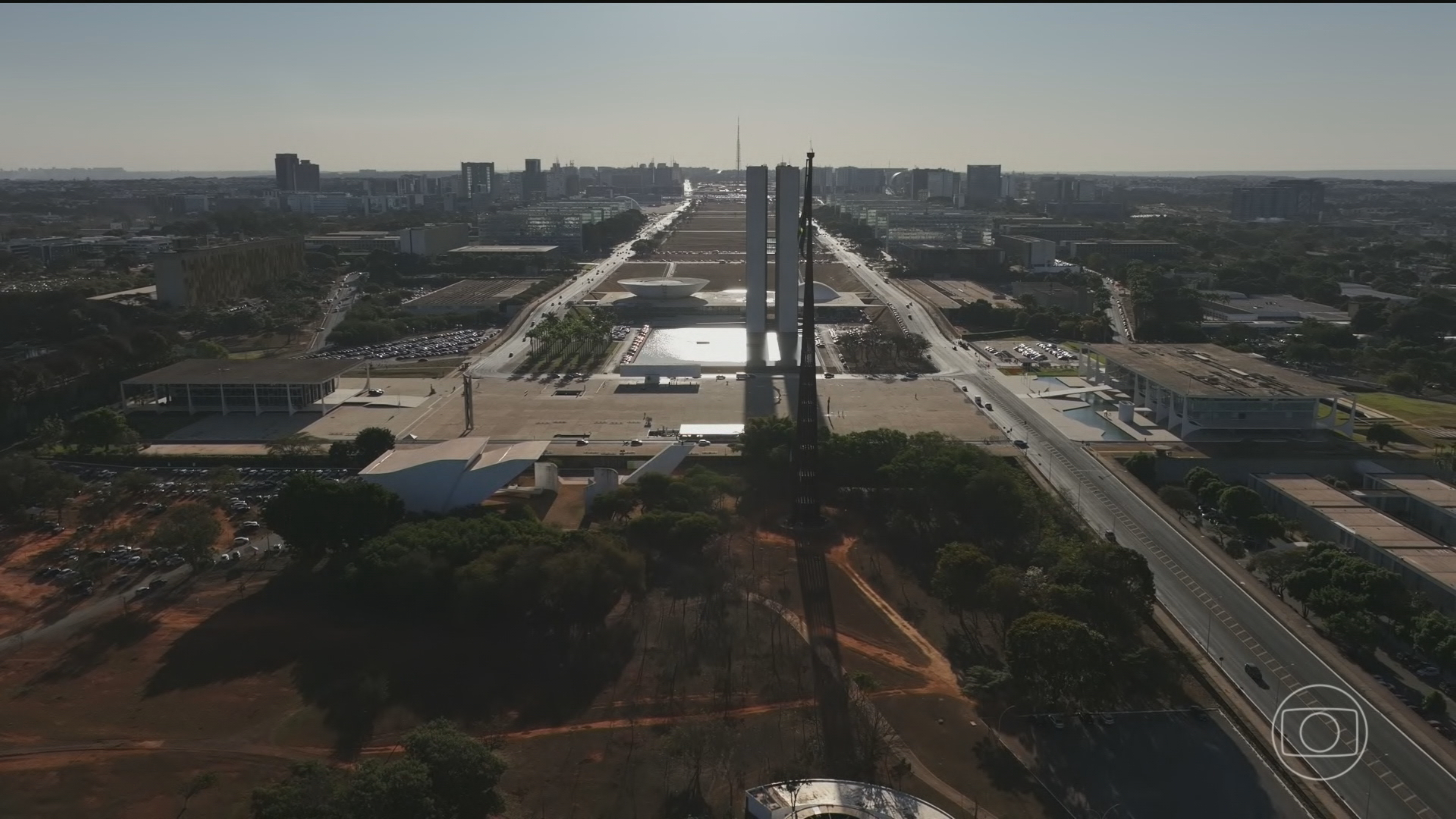 Governo prevê R$ 1.741 para salário mínimo em 2027 e reserva R$ 44 bilhões para emendas parlamentares impositivas