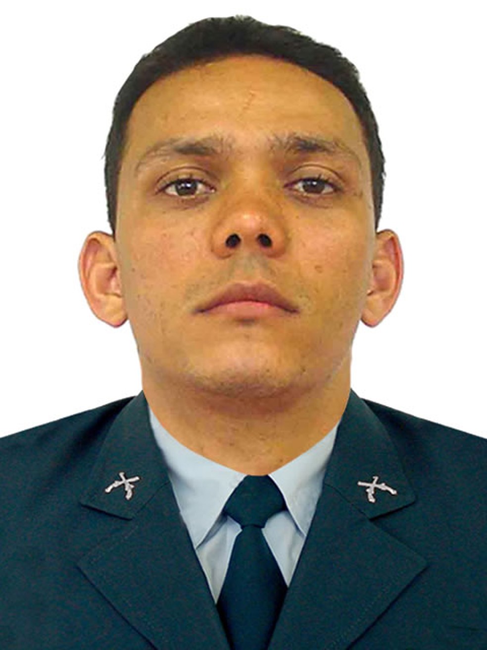 Cabo da PM é morto com seis tiros na cabeça em residencial em Porto Velho |  G1