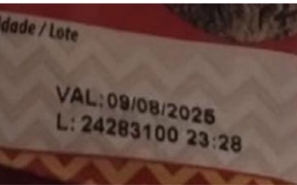 Biscoito estava dentro da data de validade para consumo — Foto: Arquivo pessoal