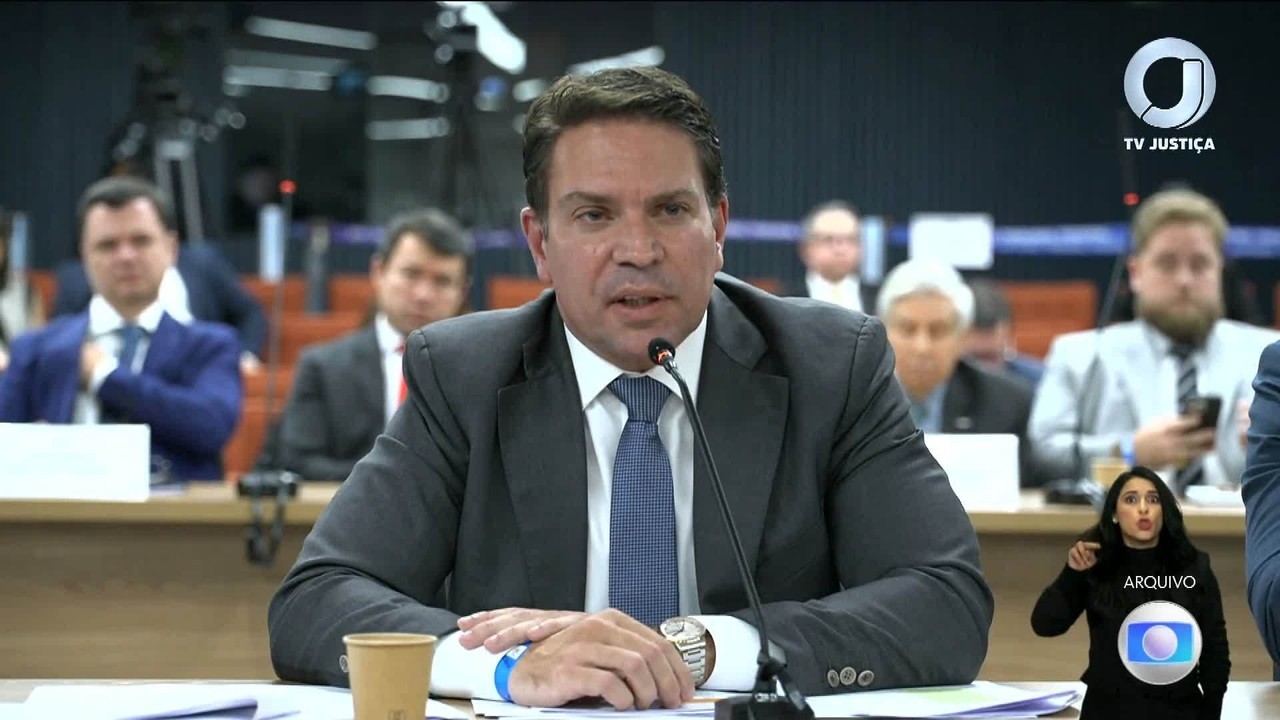 Ramagem agradece à cúpula do governo Trump por soltura e diz estar em situação regular nos EUA